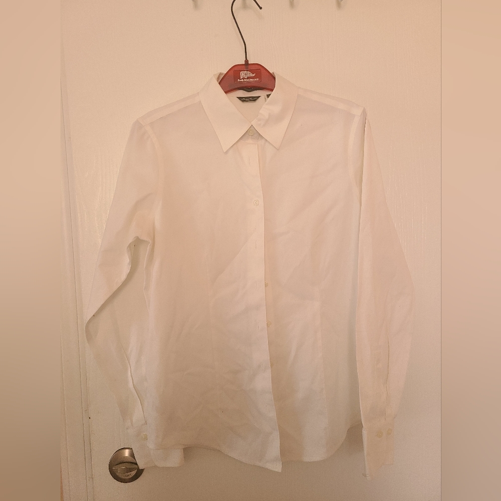 Eddie bauer collared button up